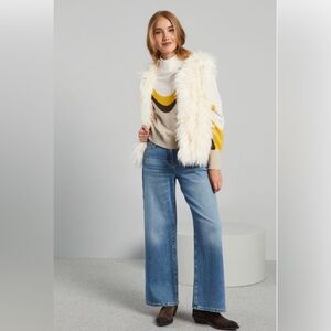 FAUX SHERPA ZIP UP VEST